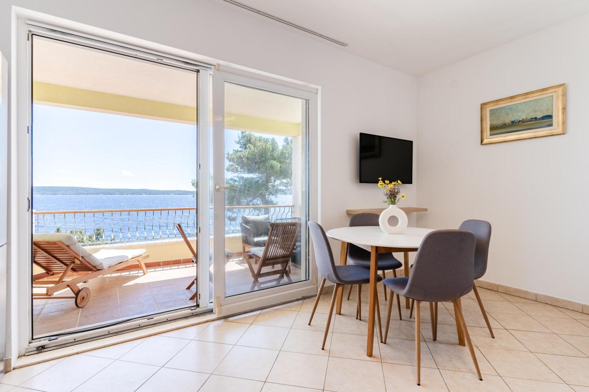 Villa Marin - 4 Apartments Zavala Esterno foto