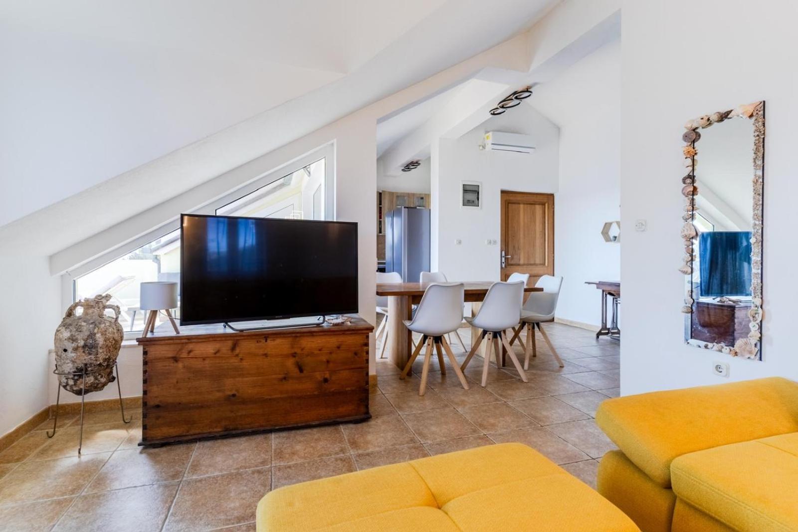 Villa Marin - 4 Apartments Zavala Esterno foto